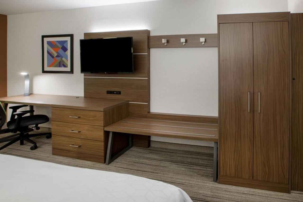 Holiday Inn Express & Suites - Denton - Sanger, An Ihg Hotel Dış mekan fotoğraf